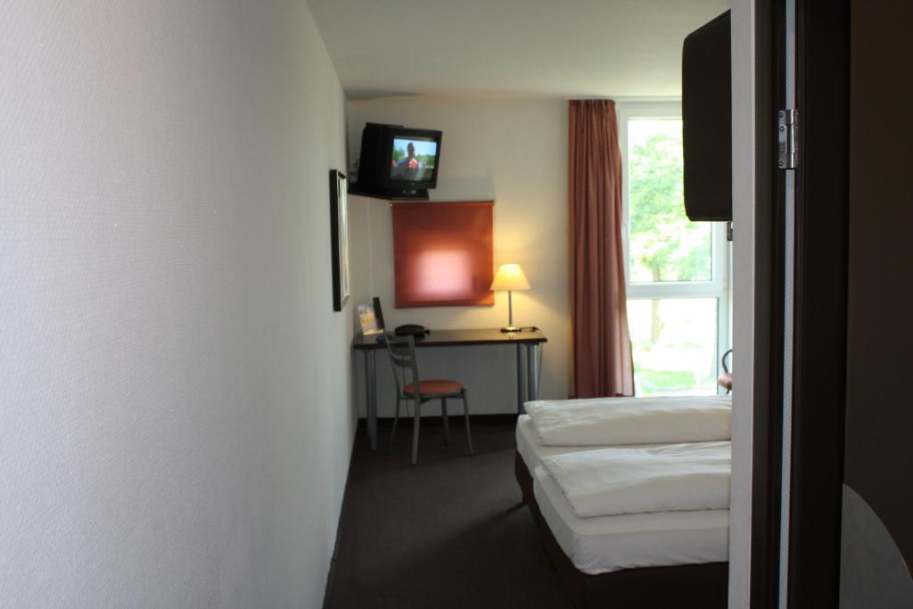 Ak 1 Hotel Ducherow Luaran gambar